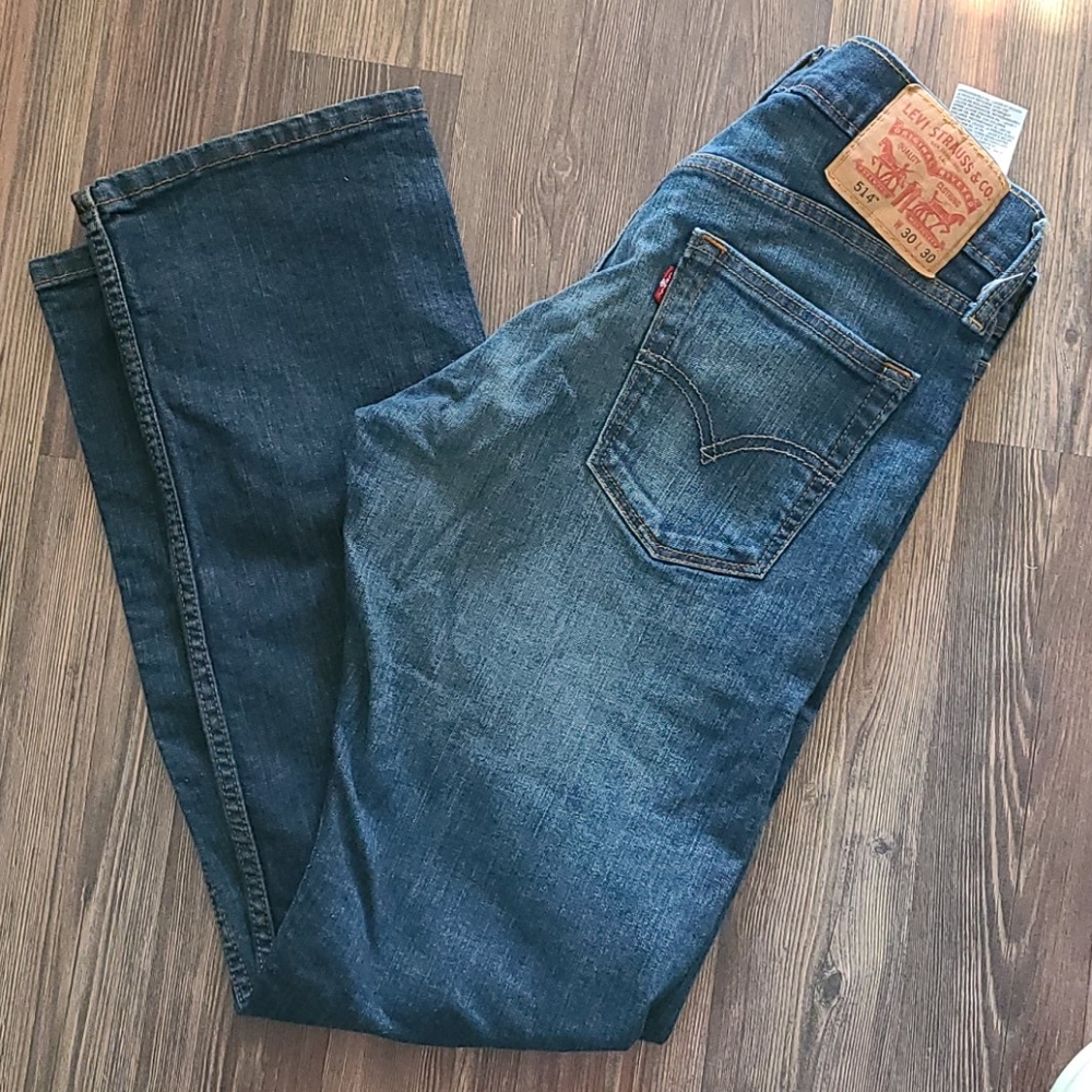Levi's